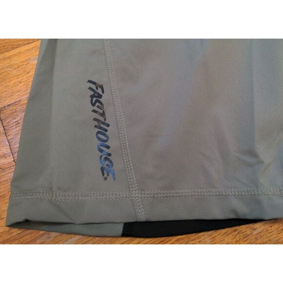 Brand New Fasthouse Men's Crossline 2 Mountain Bike Shorts Green/Black Sz 30 NWT - Picture 2 of 14